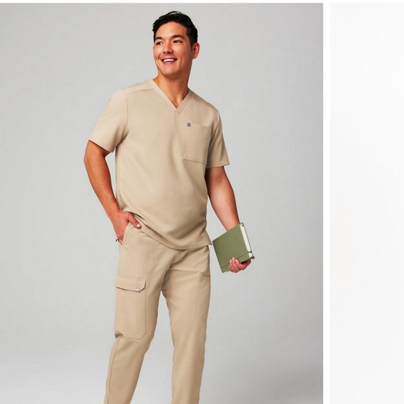 Helix Scrub Top - Picture 4 of 4